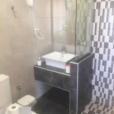 Gorgona Di Thassos * 利迈纳里亚