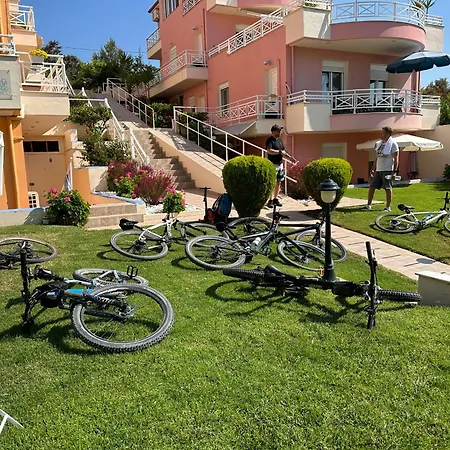 Gorgona Di Thassos 利迈纳里亚