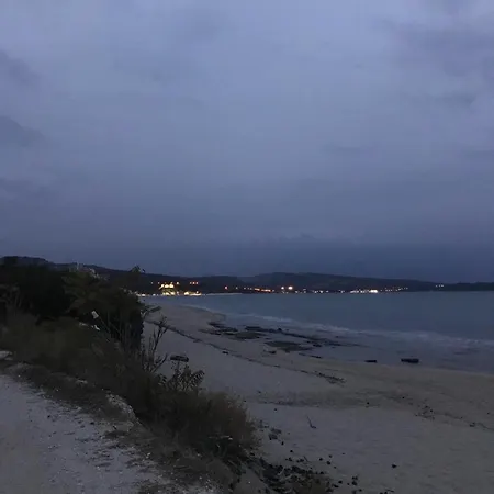 Gorgona Di Thassos يميناريا