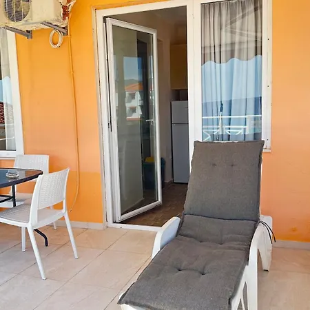 Gorgona Di Thassos * يميناريا