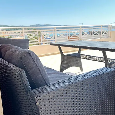 شقة Gorgona Di Thassos يميناريا